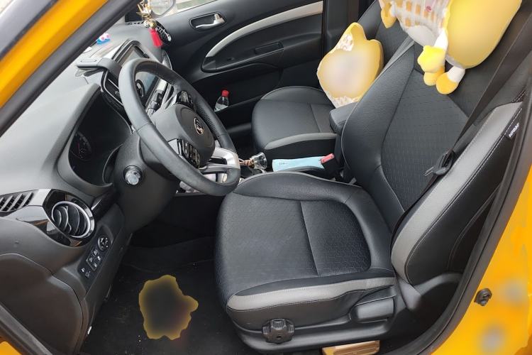 Used Kia kx1 Stonic 2019 1.4L Automatic Fun Edition China VI Left Front Seat