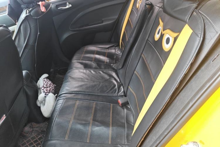Used Kia kx1 Stonic 2019 1.4L Automatic Fun Edition China V Standard Left Rear Seat