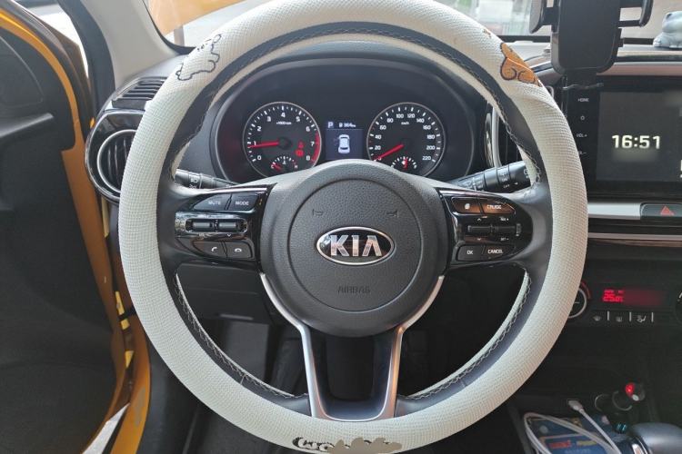 Used Kia kx1 Stonic 2019 1.4L Automatic Fun Edition China VI Steering Wheel