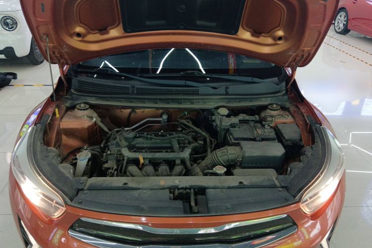 Used Kia kx1 Stonic 2019 1.4L Automatic Sport Edition China VI Engine Bay