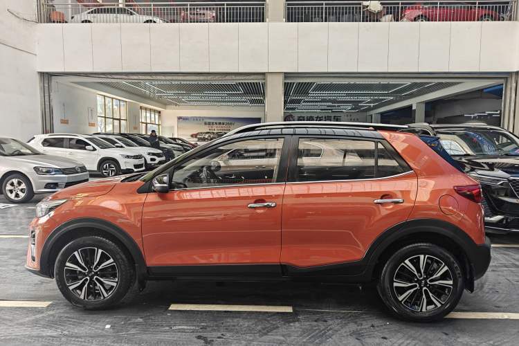 Used Kia kx1 Stonic 2019 1.4L Automatic Fun Edition China VI Exterior 2