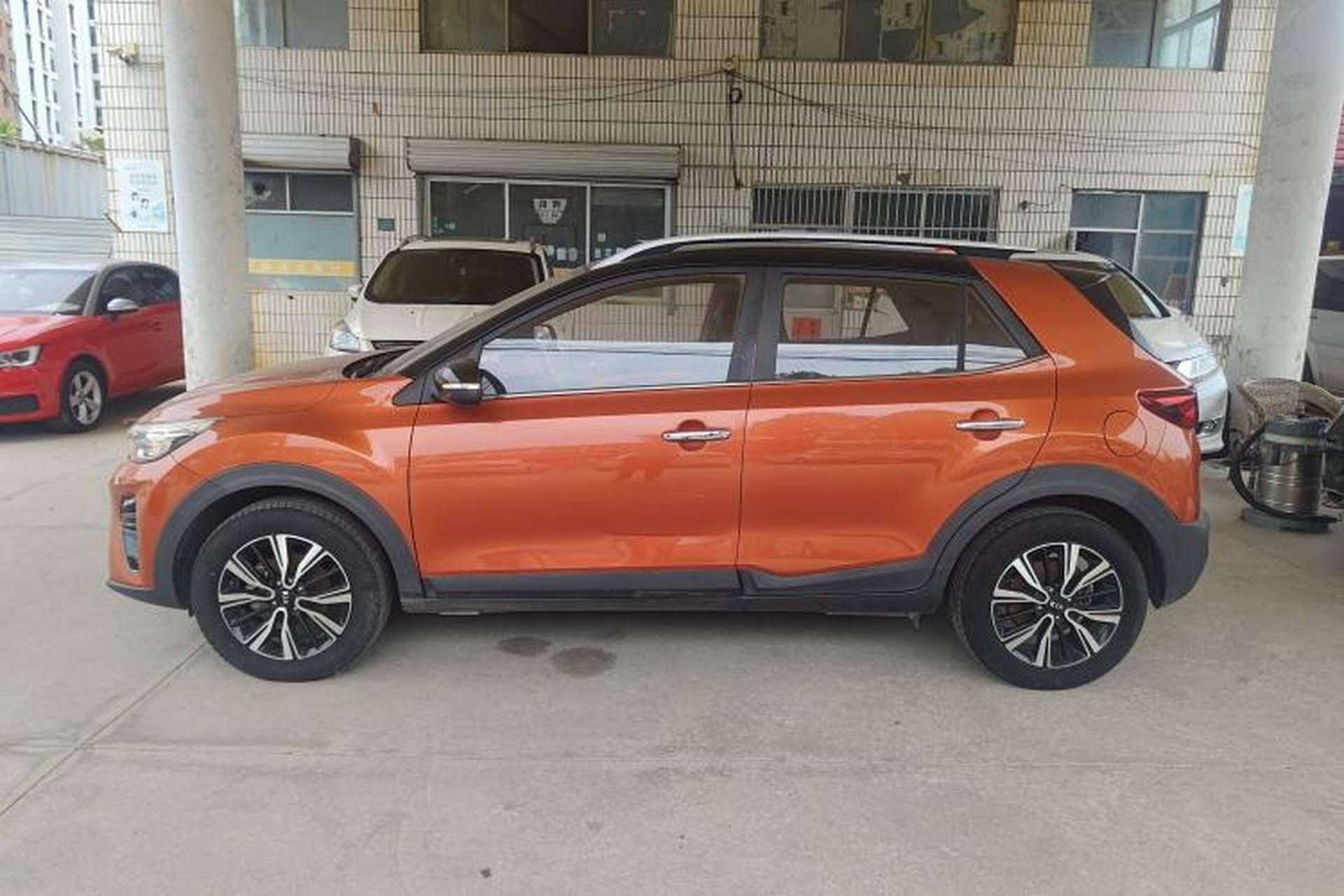 Used Kia kx1 Stonic 2019 1.4L Automatic Sport Edition China VI Exterior 3