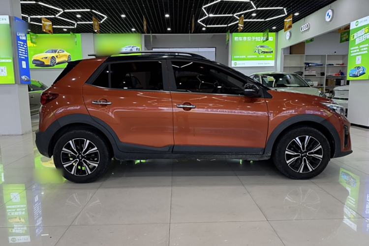 Used Kia kx1 Stonic 2019 1.4L Automatic Sport Edition China VI Exterior 4