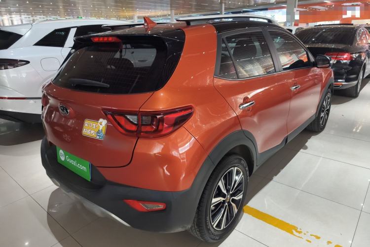 Used Kia kx1 Stonic 2019 1.4L Automatic Fun Edition China VI Exterior 5