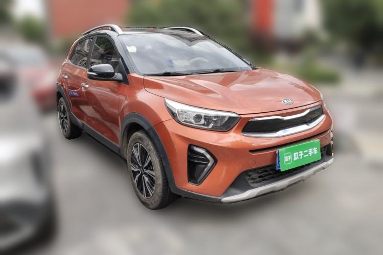 Used Kia kx1 Stonic 2019 1.4L Automatic Fun Edition China V Standard Front Right 45 Deg