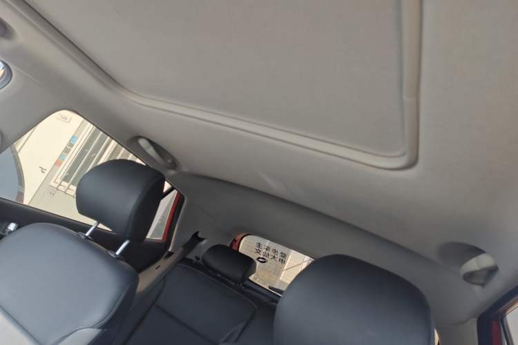 Used Kia kx1 Stonic 2019 1.4L Automatic Fun Edition China VI Headliner