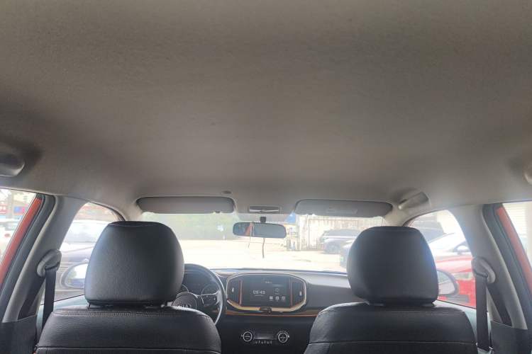 Used Kia kx1 Stonic 2019 1.4L Automatic Sport Edition China VI Headliner