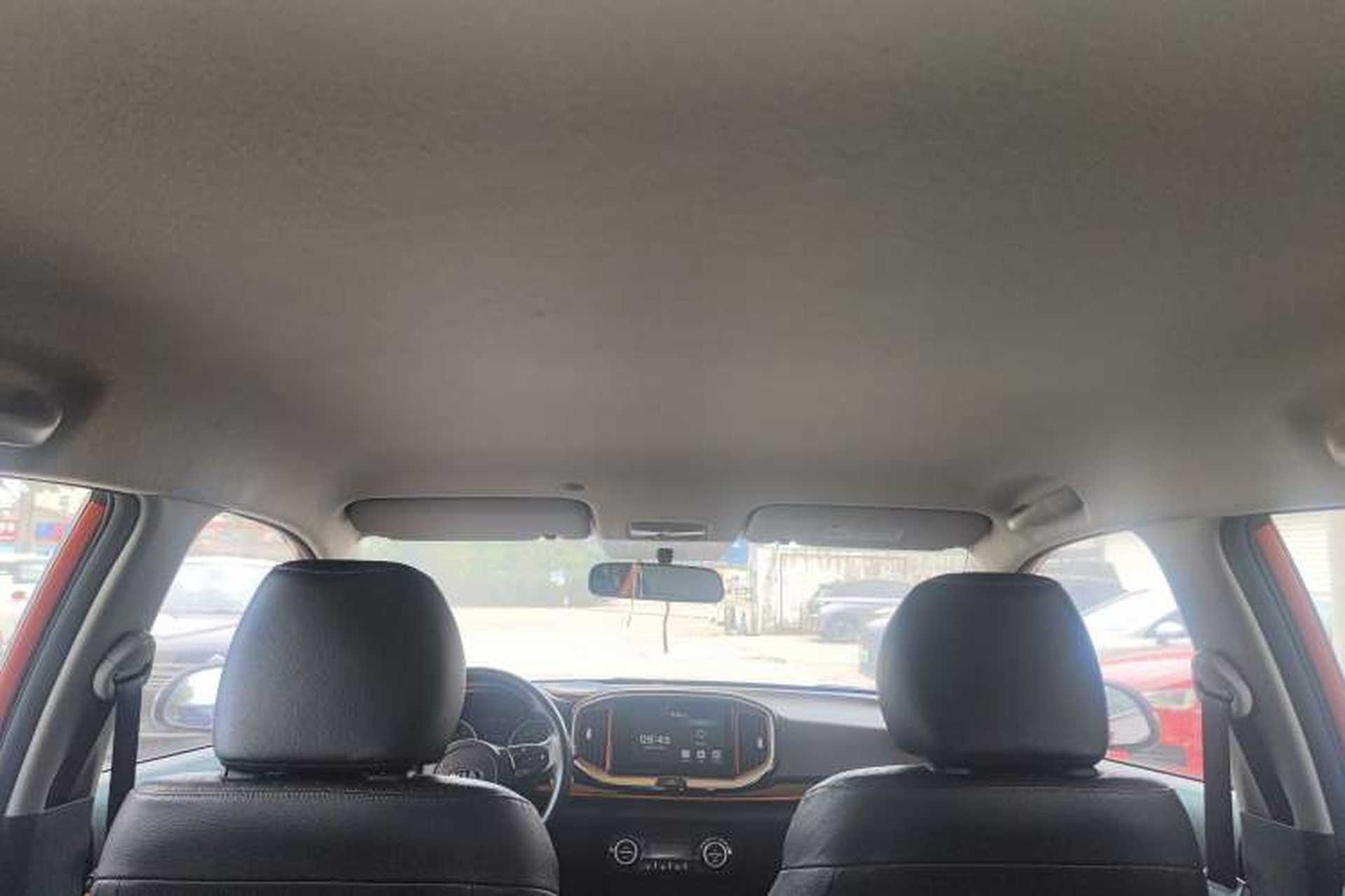 Used Kia kx1 Stonic 2019 1.4L Automatic Sport Edition China VI Headliner