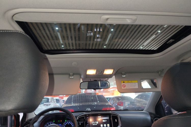 Used Kia kx1 Stonic 2019 1.4L Automatic Fun Edition China VI Headliner