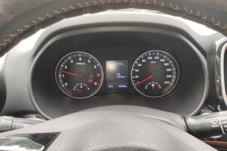 Used Kia kx1 Stonic 2019 1.4L Automatic Fun Edition China V Standard Instrument Cluster