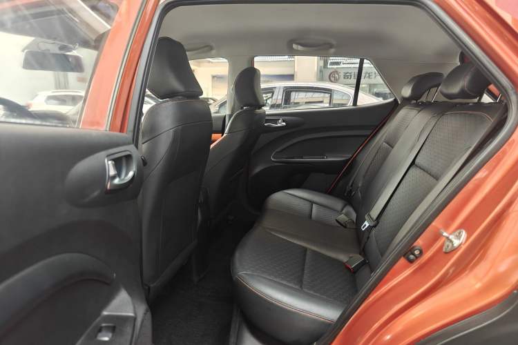 Used Kia kx1 Stonic 2019 1.4L Automatic Fun Edition China VI Interior 2