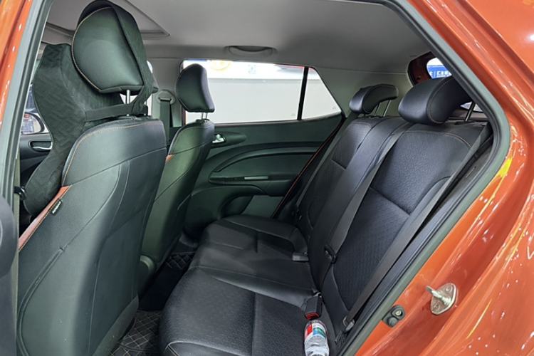 Used Kia kx1 Stonic 2019 1.4L Automatic Sport Edition China VI Interior 2