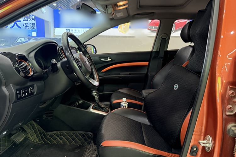 Used Kia kx1 Stonic 2019 1.4L Automatic Sport Edition China VI Interior 3