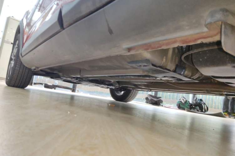Used Kia kx1 Stonic 2019 1.4L Automatic Fun Edition China VI Left Side Sill
