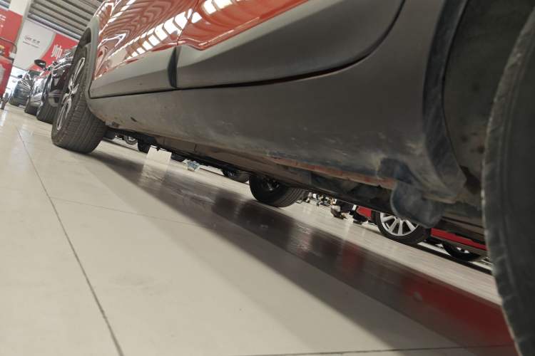 Used Kia kx1 Stonic 2019 1.4L Automatic Sport Edition China VI Left Side Sill