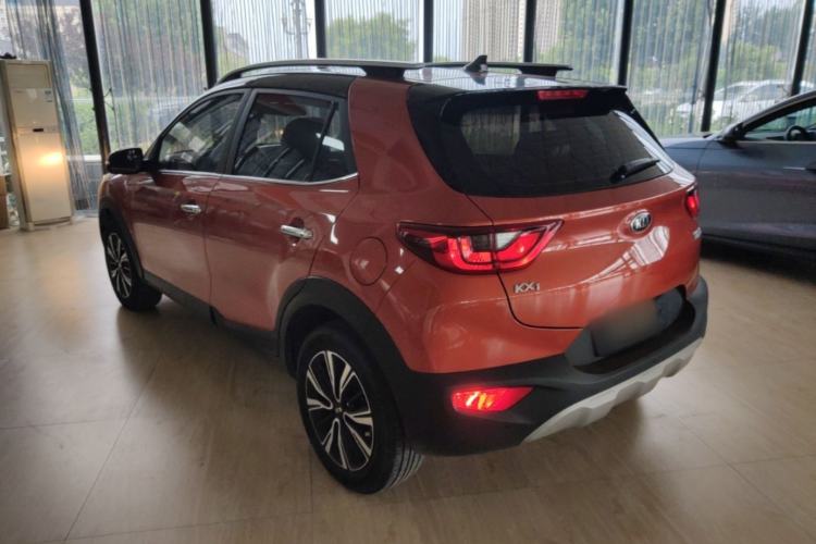Used Kia kx1 Stonic 2019 1.4L Automatic Fun Edition China VI Rear Left 45 Deg