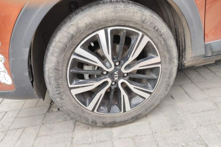Used Kia kx1 Stonic 2019 1.4L Automatic Fun Edition China V Standard Right Front Wheel Hub