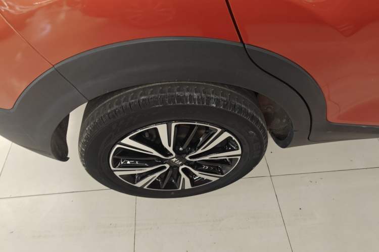 Used Kia kx1 Stonic 2019 1.4L Automatic Sport Edition China VI Right Rear Wheel Hub