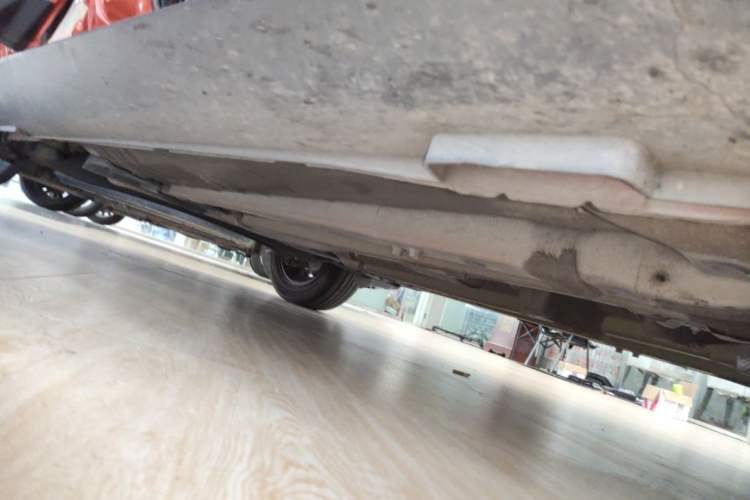 Used Kia kx1 Stonic 2019 1.4L Automatic Fun Edition China VI Right Side Sill