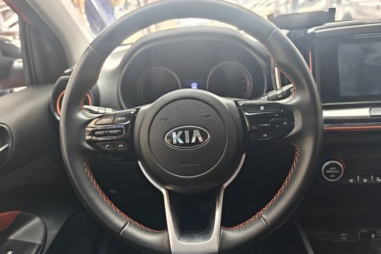 Used Kia kx1 Stonic 2019 1.4L Automatic Fun Edition China VI Steering Wheel