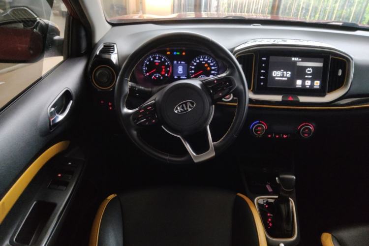 Used Kia kx1 Stonic 2019 1.4L Automatic Fun Edition China VI Steering Wheel