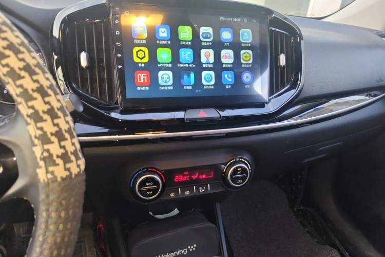 Used Kia kx1 Stonic 2019 1.4L Automatic Fun Edition China VI Audio And AC Panel