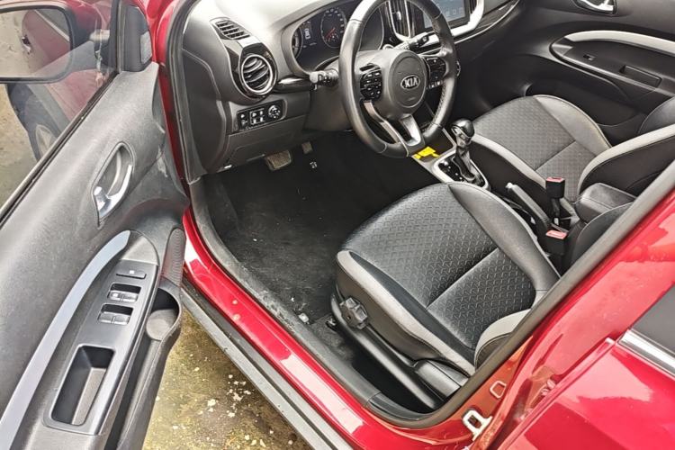 Used Kia kx1 Stonic 2019 1.4L Automatic Fun Edition China V Standard Driver Seat