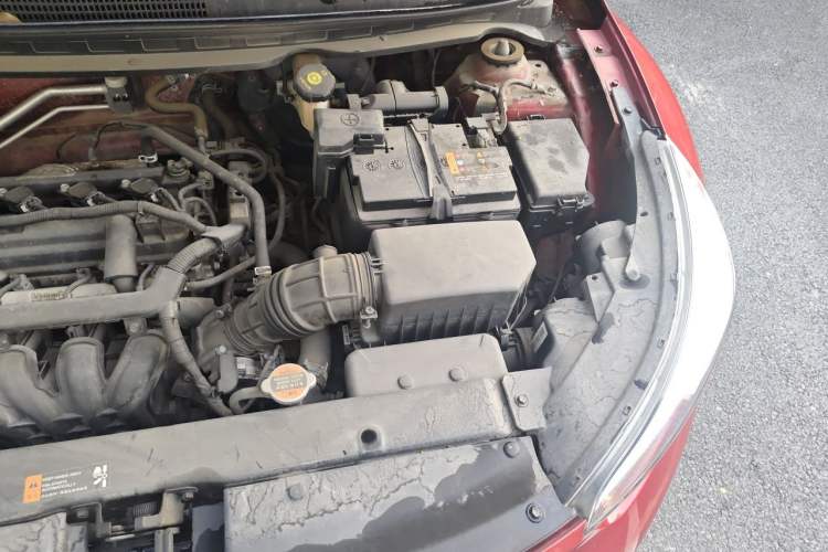 Used Kia kx1 Stonic 2019 1.4L Automatic Fun Edition China VI Engine Bay Left