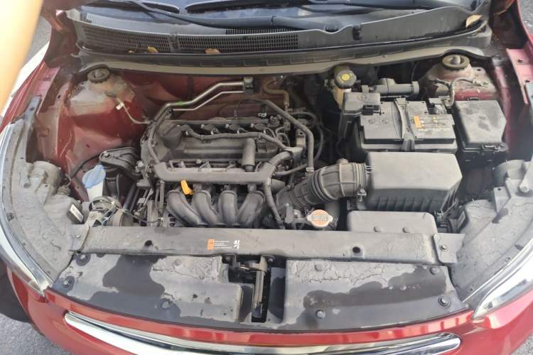 Used Kia kx1 Stonic 2019 1.4L Automatic Fun Edition China VI Engine Bay