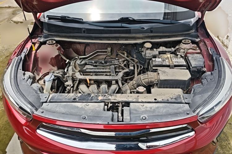 Used Kia kx1 Stonic 2019 1.4L Automatic Fun Edition China V Standard Engine Bay