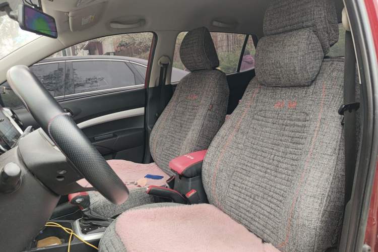 Used Kia kx1 Stonic 2019 1.4L Automatic Fun Edition China V Standard Left Front Seat