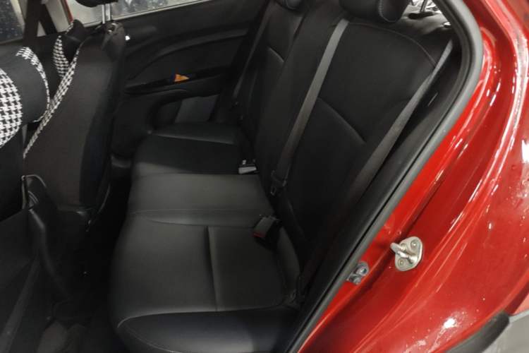 Used Kia kx1 Stonic 2019 1.4L Automatic Fun Edition China VI Left Rear Seat