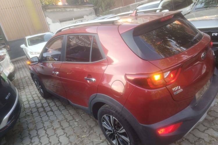 Used Kia kx1 Stonic 2019 1.4L Automatic Fun Edition China VI Left Side