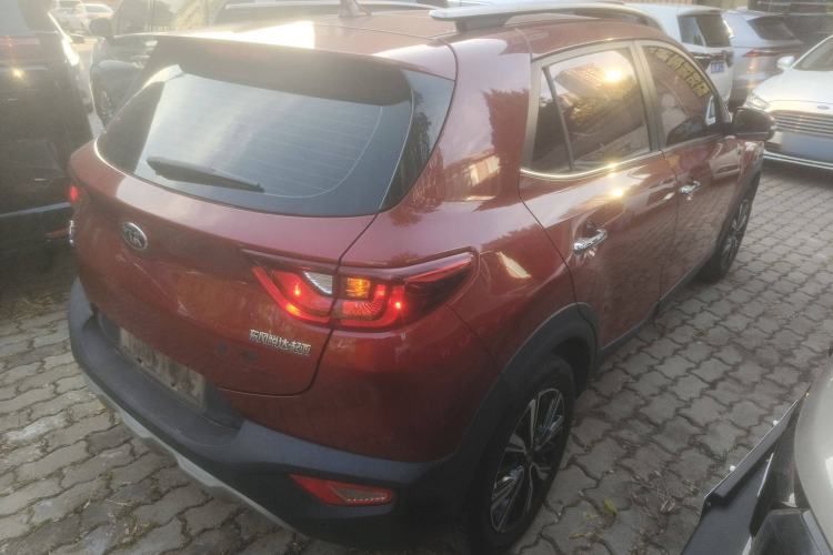 Used Kia kx1 Stonic 2019 1.4L Automatic Fun Edition China VI Rear Right 45 Deg