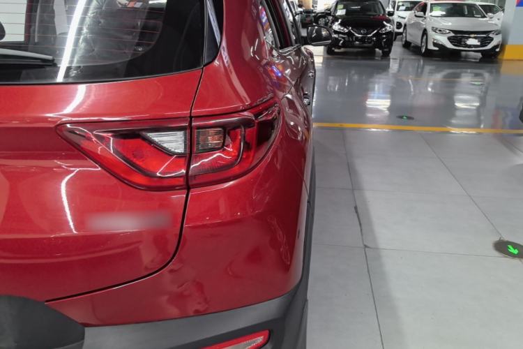 Used Kia kx1 Stonic 2019 1.4L Automatic Sport Edition China VI Right Rear Taillight