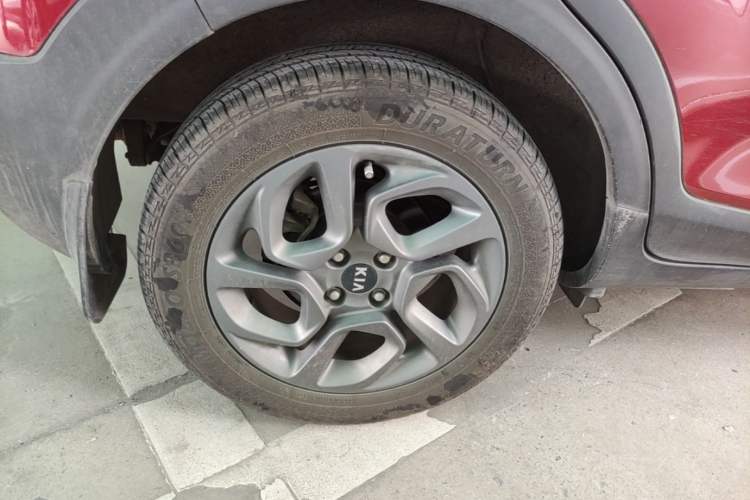 Used Kia kx1 Stonic 2019 1.4L Automatic Fun Edition China V Standard Right Rear Wheel Hub