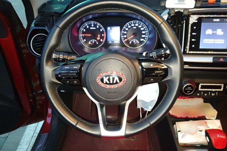 Used Kia kx1 Stonic 2019 1.4L Automatic Fun Edition China V Standard Steering Wheel