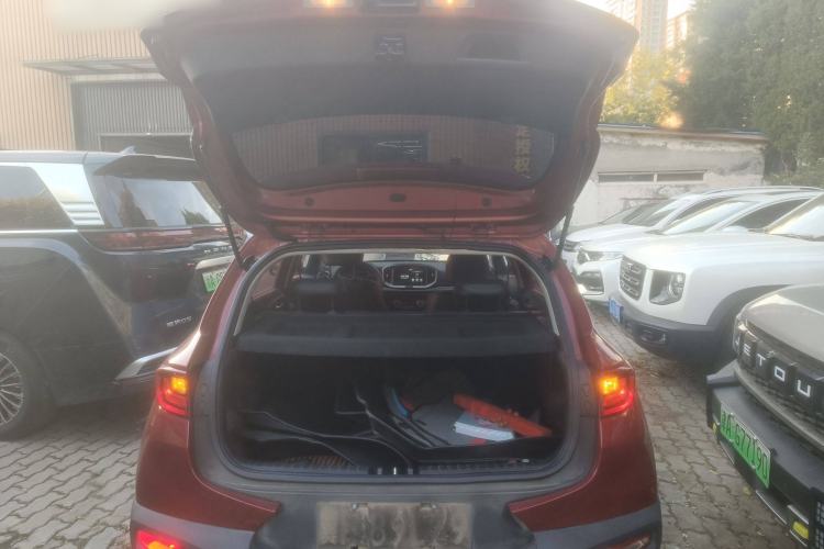Used Kia kx1 Stonic 2019 1.4L Automatic Fun Edition China VI Trunk