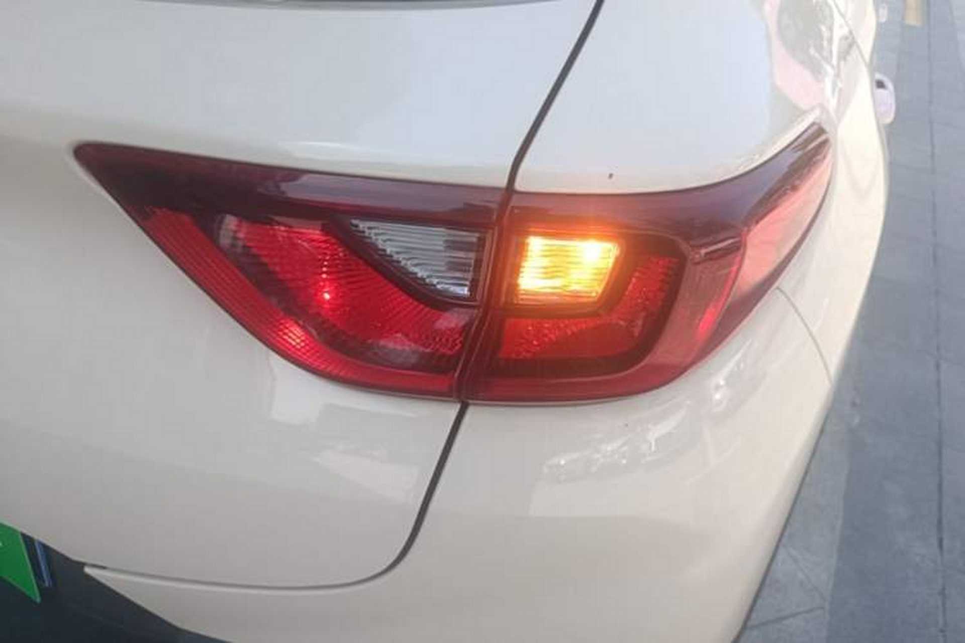 Used Kia kx1 Stonic 2019 1.4L Automatic Fun Edition China VI Right Rear Taillight