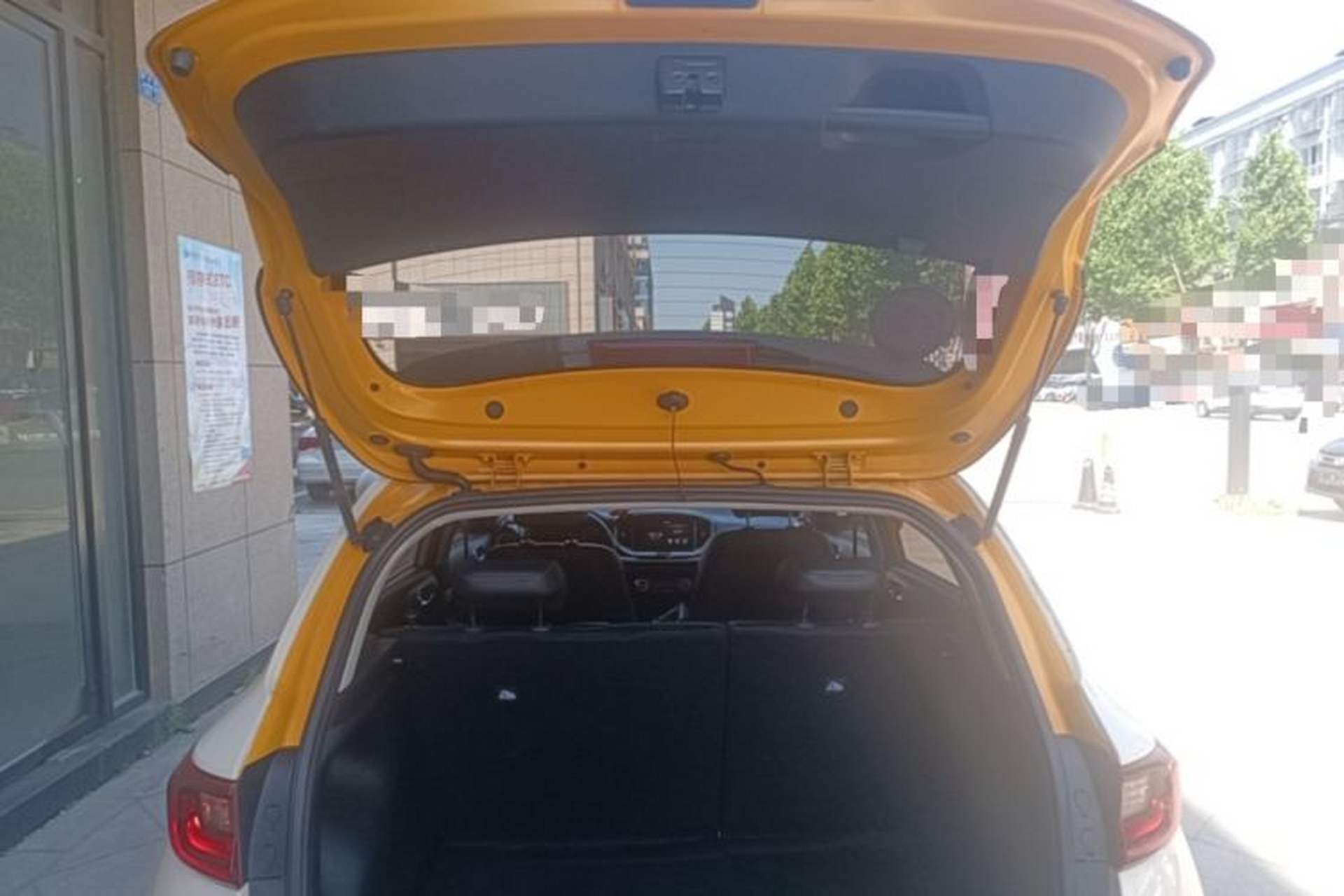 Used Kia kx1 Stonic 2019 1.4L Automatic Fun Edition China VI Trunk