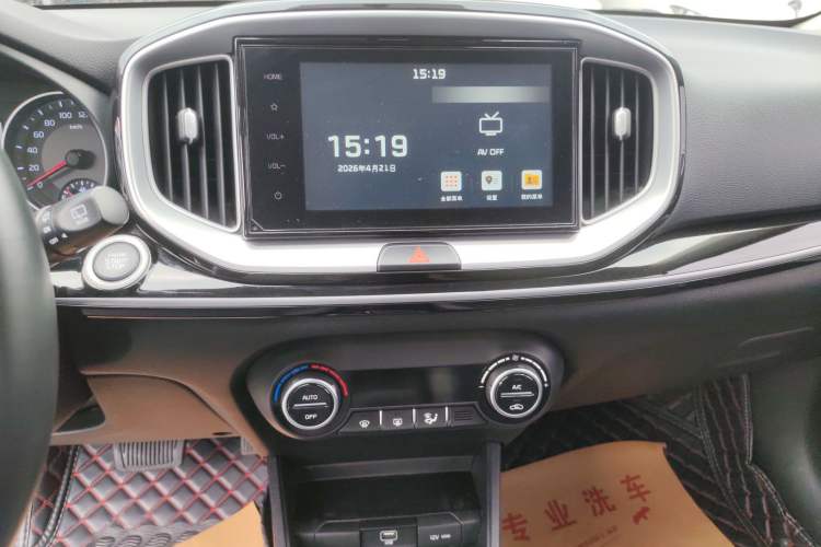 Used Kia kx1 Stonic 2019 1.4L Automatic Sport Edition China VI Audio And AC Panel