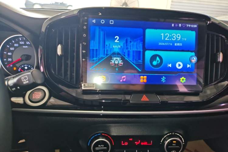 Used Kia kx1 Stonic 2019 1.4L Automatic Sport Edition China VI Audio And AC Panel