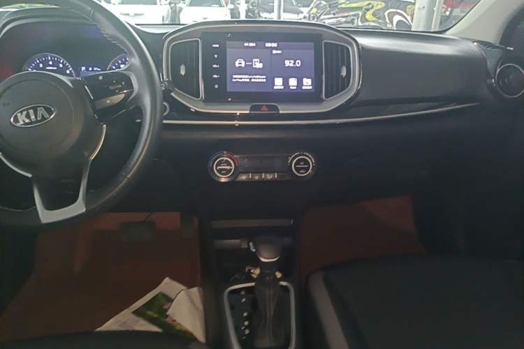 Used Kia kx1 Stonic 2019 1.4L Automatic Sport Edition China VI Audio And AC Panel