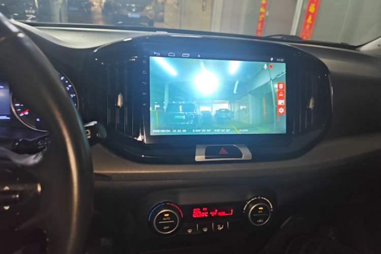 Used Kia kx1 Stonic 2019 1.4L Manual Fun Edition China VI Standard Audio And AC Panel