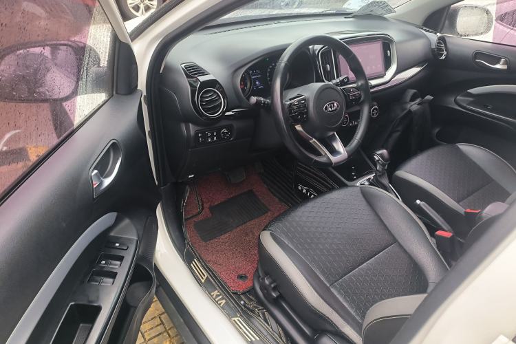 Used Kia kx1 Stonic 2019 1.4L Automatic Fun Edition China V Standard Driver Seat