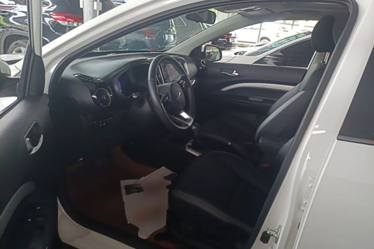 Used Kia kx1 Stonic 2019 1.4L Automatic Sport Edition China VI Driver Seat