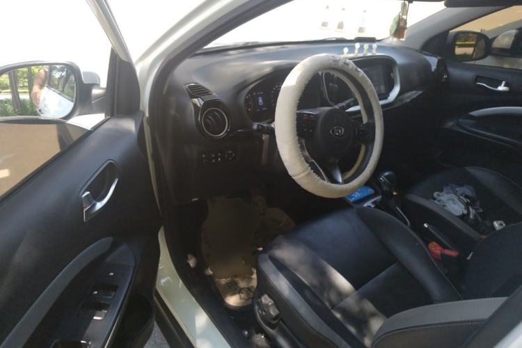 Used Kia kx1 Stonic 2019 1.4L Automatic Fun Edition China VI Driver Seat