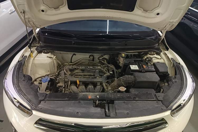 Used Kia kx1 Stonic 2019 1.4L Automatic Fun Edition China VI Engine Bay
