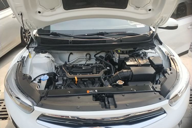 Used Kia kx1 Stonic 2019 1.4L Manual Fun Edition China VI Standard Engine Bay