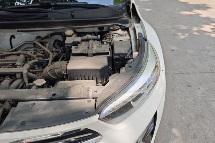 Used Kia kx1 Stonic 2019 1.4L Automatic Fun Edition China VI Engine Bay Left